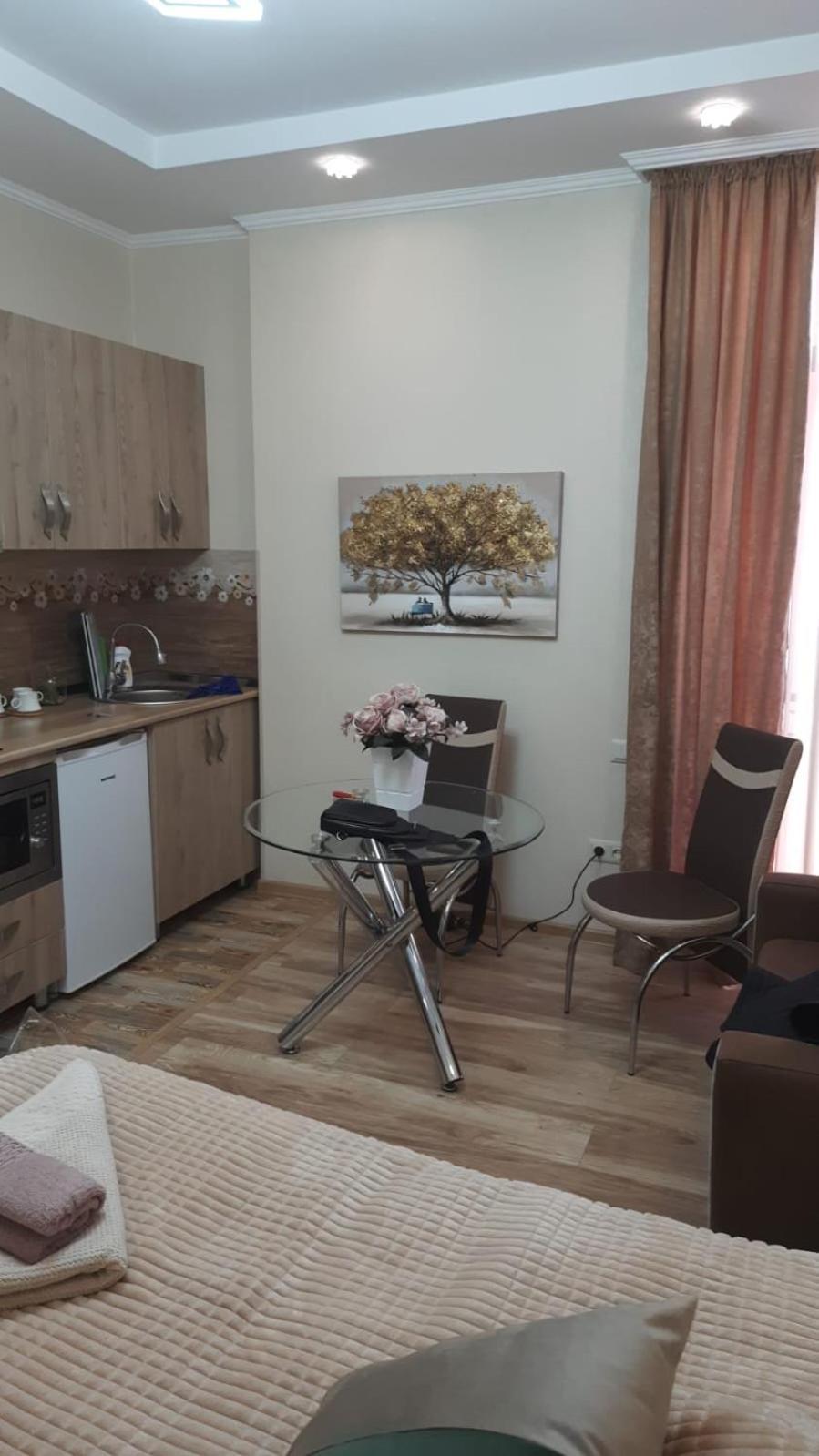 Apartment On L.Meskhishvili Turn Tiflis Exterior foto