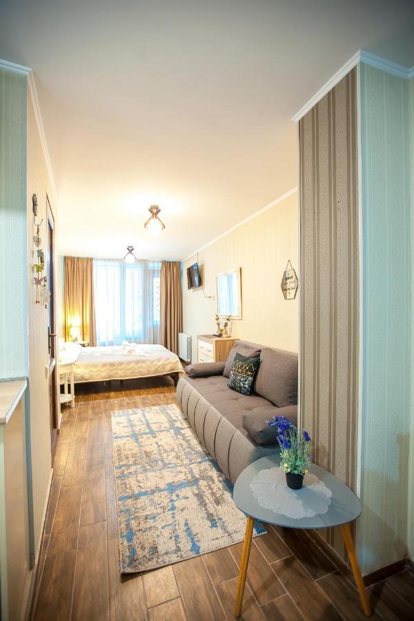 Apartment On L.Meskhishvili Turn Tiflis Exterior foto