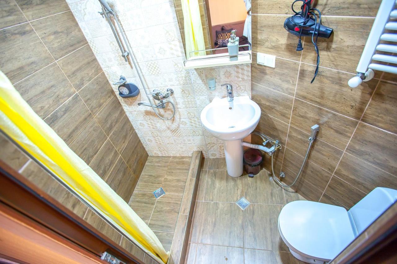 Apartment On L.Meskhishvili Turn Tiflis Exterior foto