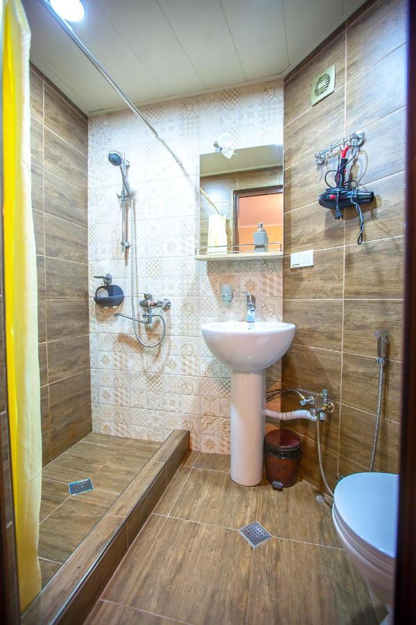 Apartment On L.Meskhishvili Turn Tiflis Exterior foto
